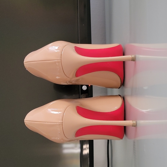 Christian Louboutin Yootish Heels - Picture 3 of 8